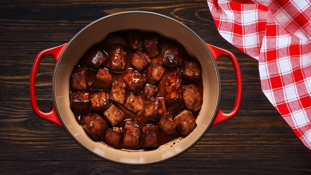 browning of short ribs in Le Creuset Dutch Oven