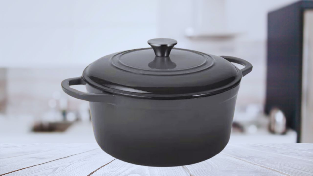 Bread Cloche VS Dutch Oven A Comparative Guide