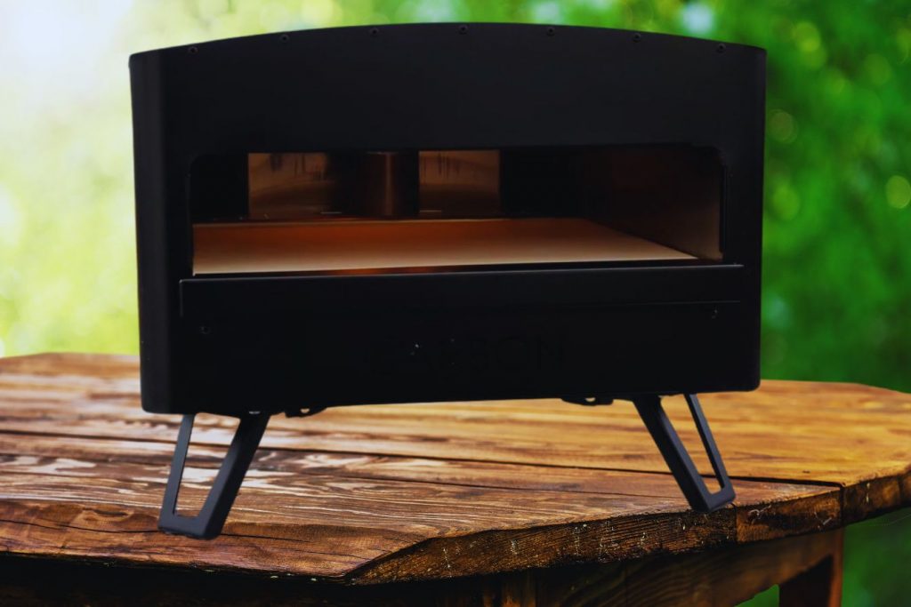 Assembly And Usability Of Carbon Pizza Oven