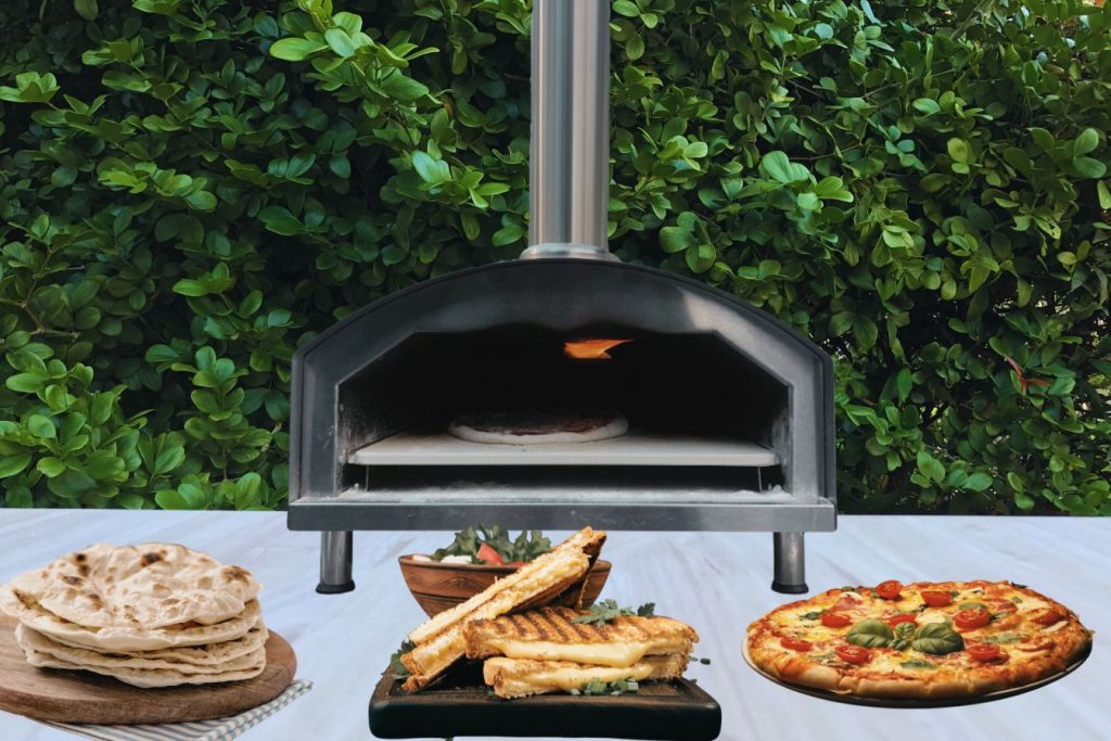 What else can you cook in the Deco Chef Pizza Oven?