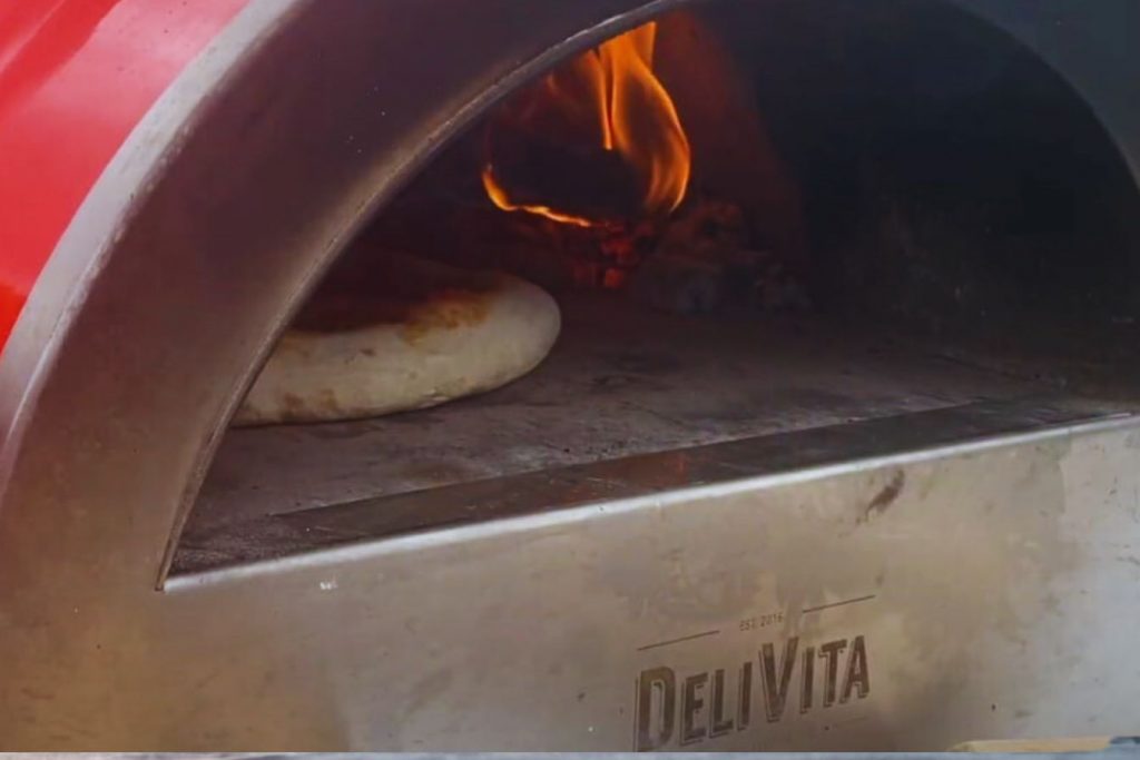 Temperature Control Of The DeliVita Wood-fired Oven