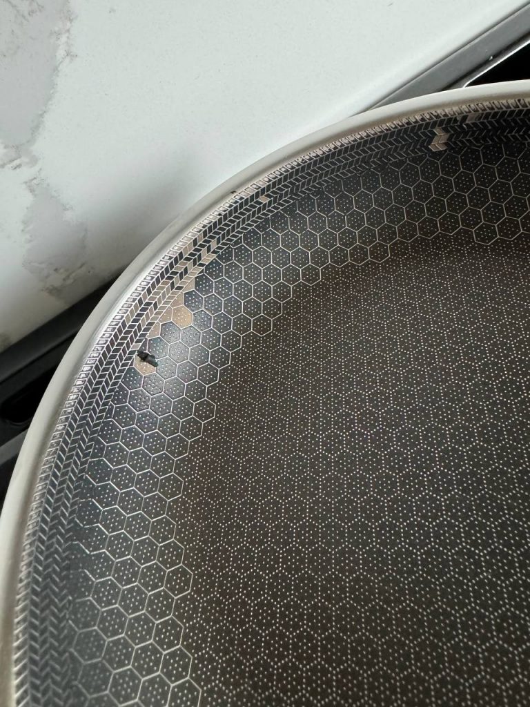 Enamel coating came off in my Hexclad Dutch oven