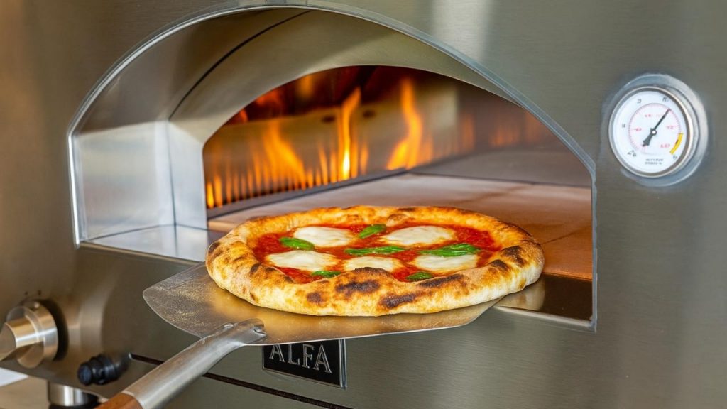 How We Tested pizza Margherita Cru Oven Model 32 VS Alfa Futuro 2