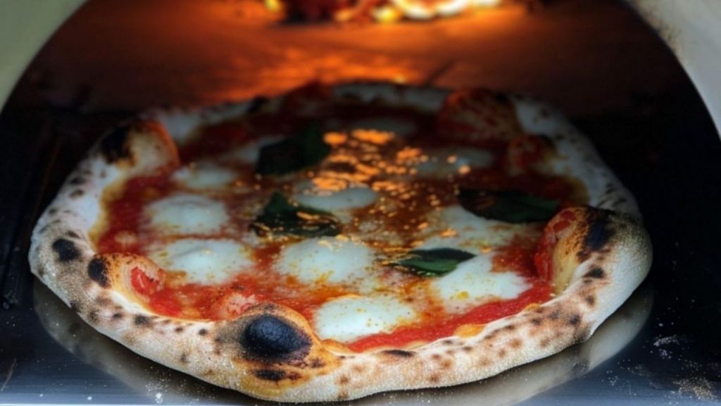 Pizza Cooking Test pizza Margherita Member’s Mark VS Cru Champion